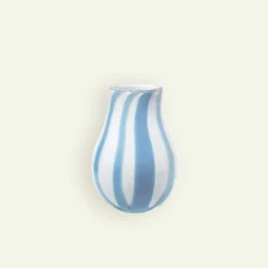 Broste Copenhagen Ada Stripe vase 15,5 x 22,5 cm, Air Blue Fyrklövern