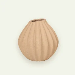 Broste Copenhagen Wide vase 25 x 25 cm, Indian Tan Fyrklövern