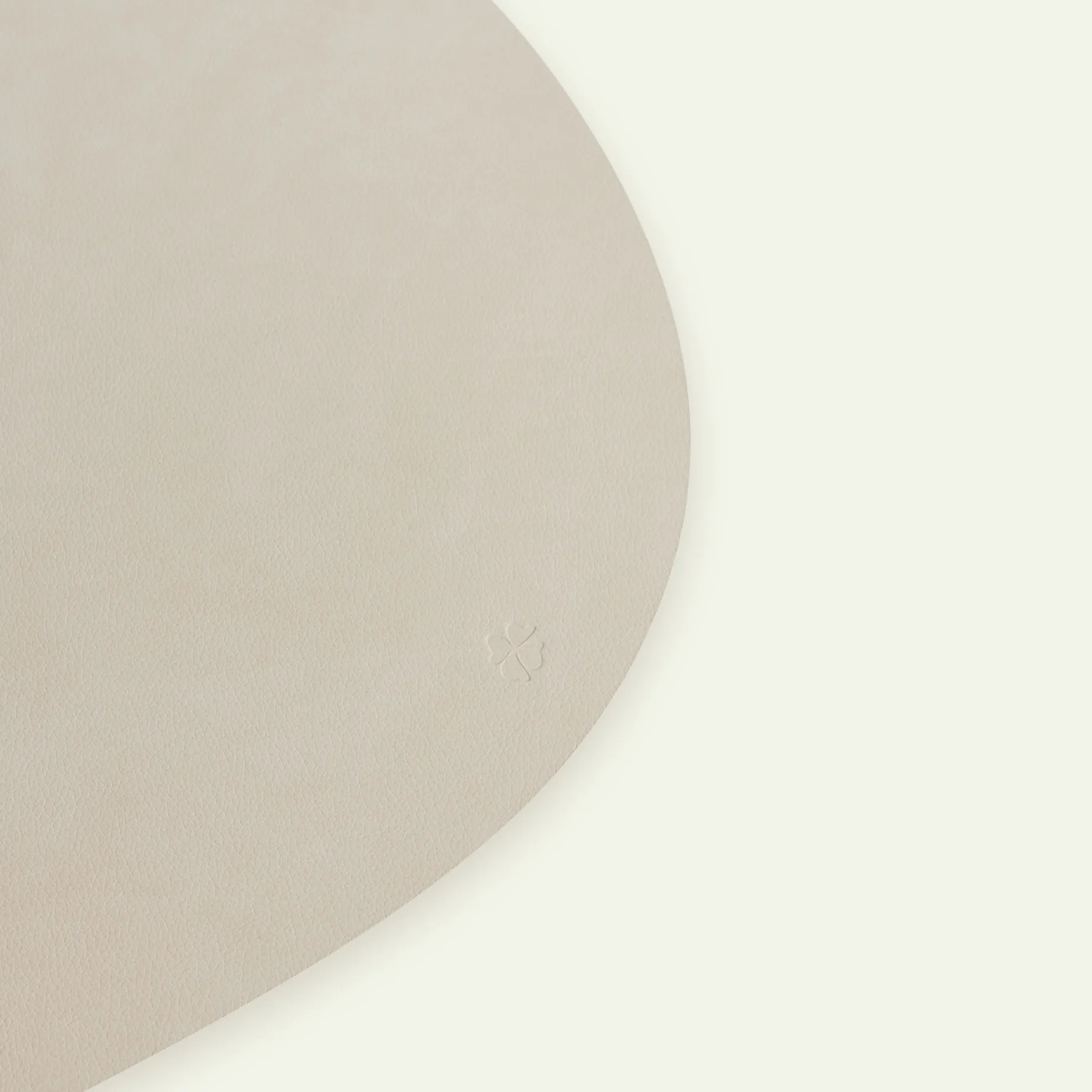 Dine bordbrikke 43 x 35 cm, Oyster White Fyrklövern